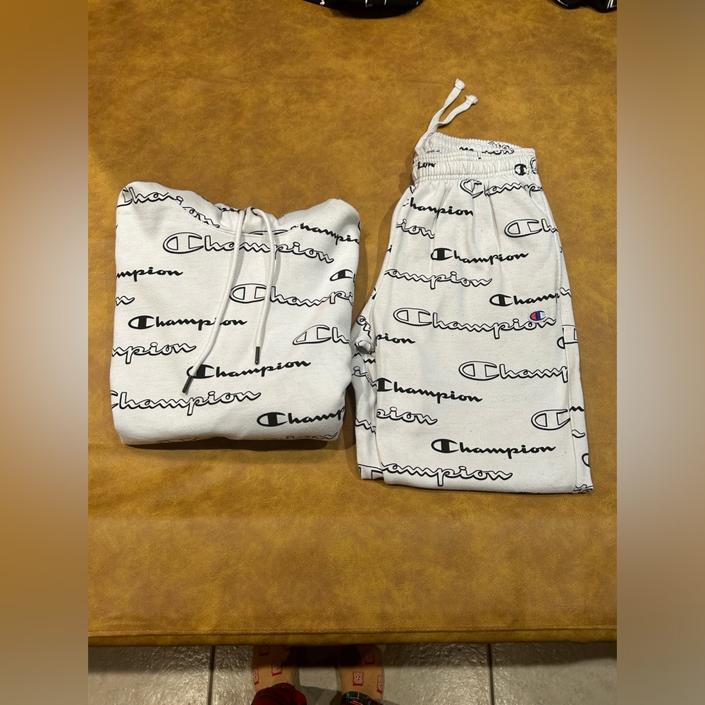 Champion joggers and hoodie set